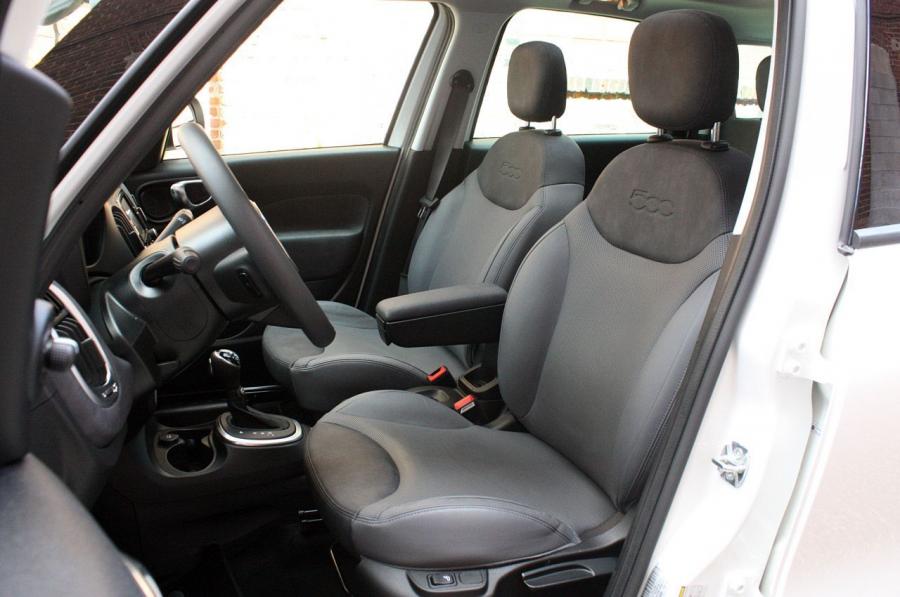  Fiat 500L 2014 года  (фото 78 из 138)